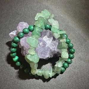 Set of green two bracelets gem stones